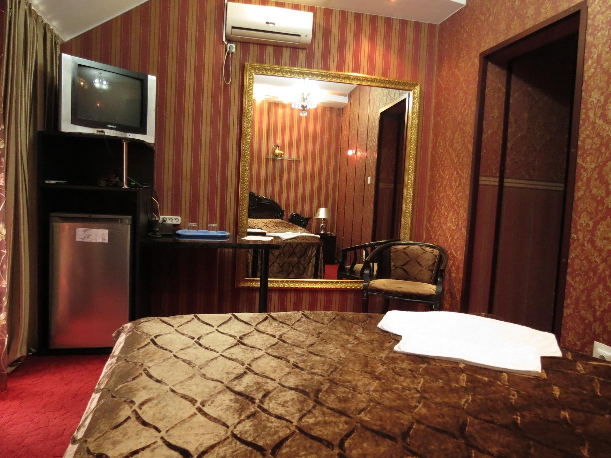Bella Donna Hotel Chişinǎu Buitenkant foto