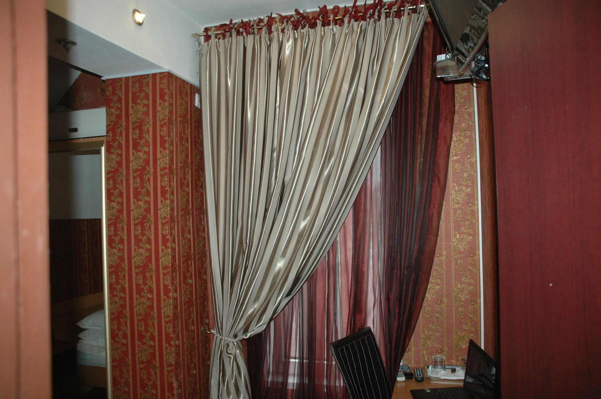 Bella Donna Hotel Chişinǎu Buitenkant foto