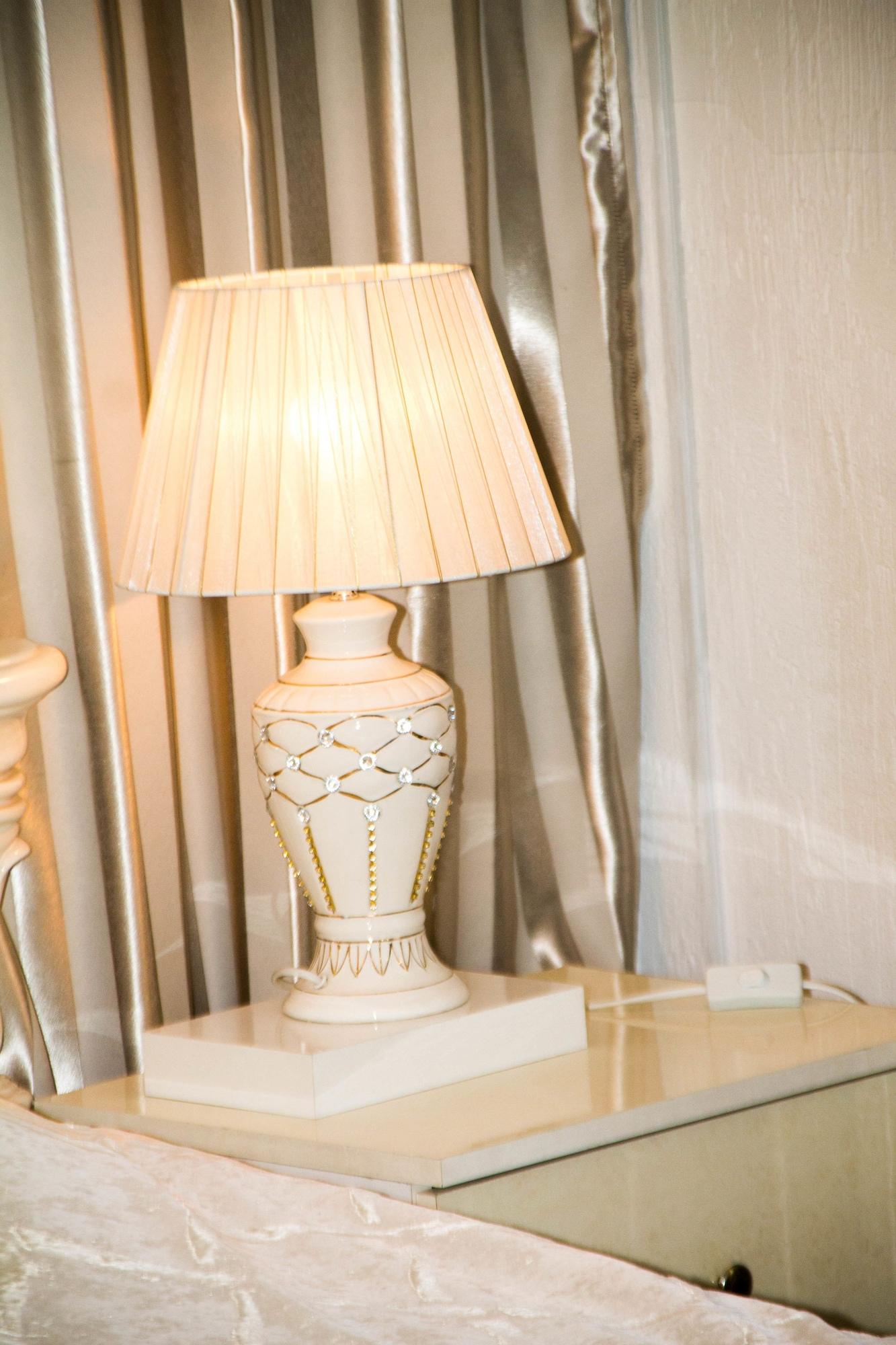 Bella Donna Hotel Chişinǎu Buitenkant foto