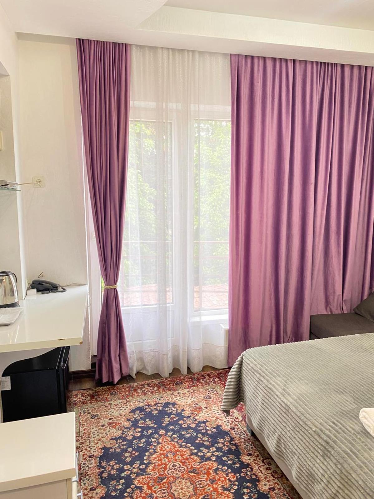 Bella Donna Hotel Chişinǎu Buitenkant foto
