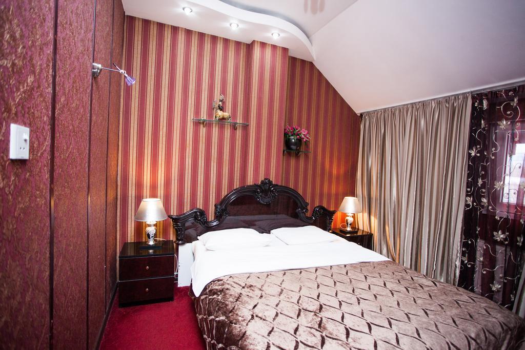 Bella Donna Hotel Chişinǎu Buitenkant foto